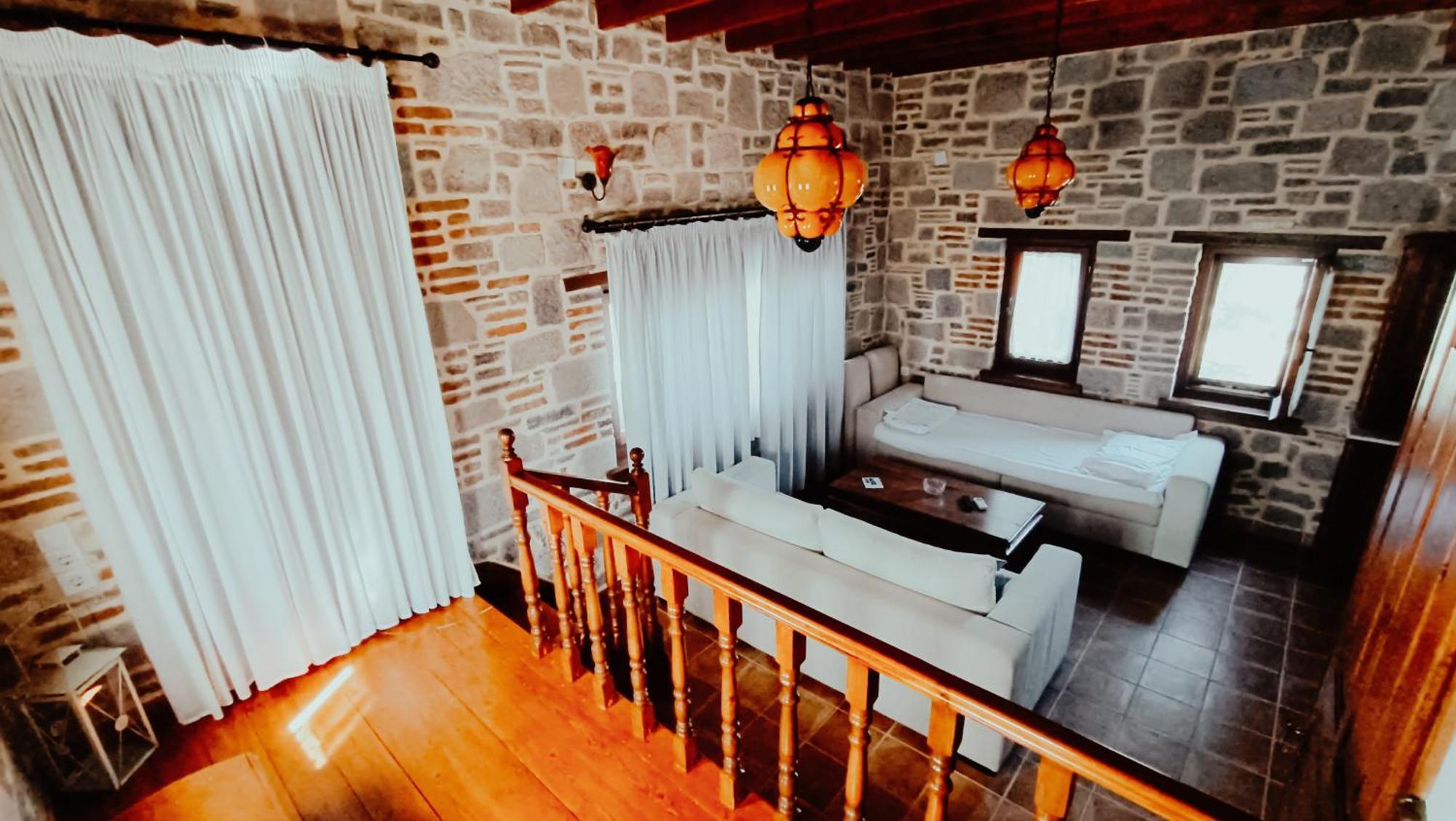 Lesvos Tower House Komninos * Sigrion