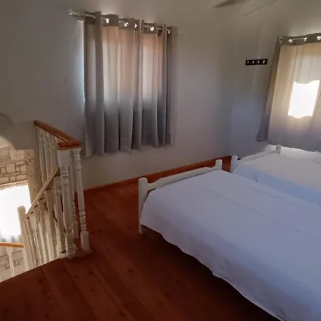 Lesvos Tower House Komninos Sígrion Extérieur photo