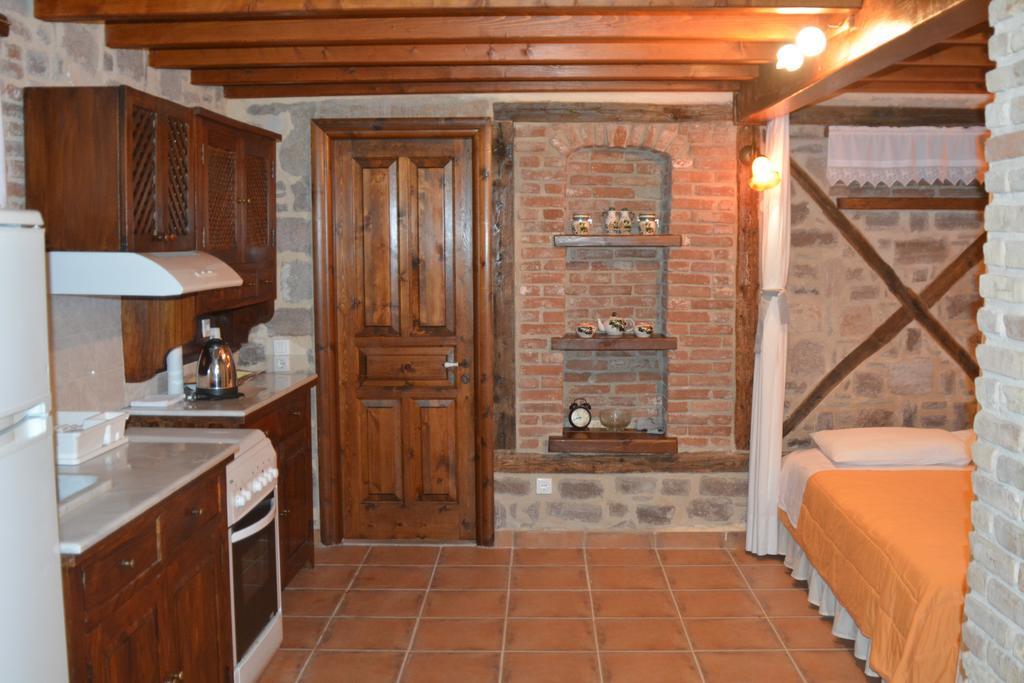 Villa Lesvos Tower House Komninos Sígrion