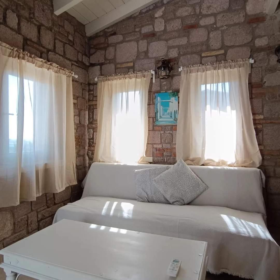 Lesvos Tower House Komninos Sígrion