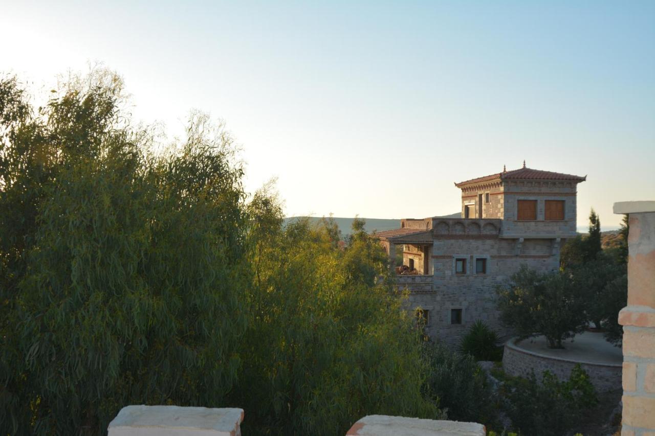 Lesvos Tower House Komninos *
